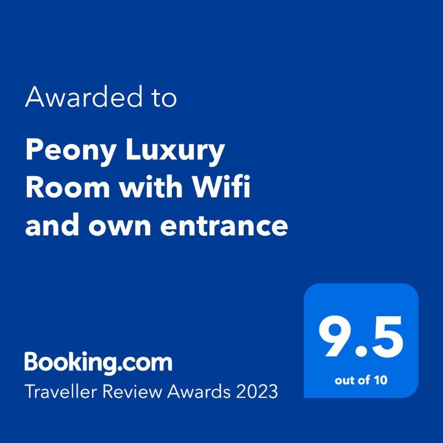 Peony Luxury Room With Wifi And Own Entrance Stellenbosch Ngoại thất bức ảnh