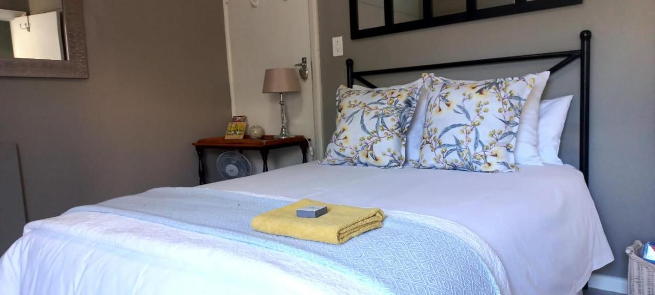 Peony Luxury Room With Wifi And Own Entrance Stellenbosch Ngoại thất bức ảnh